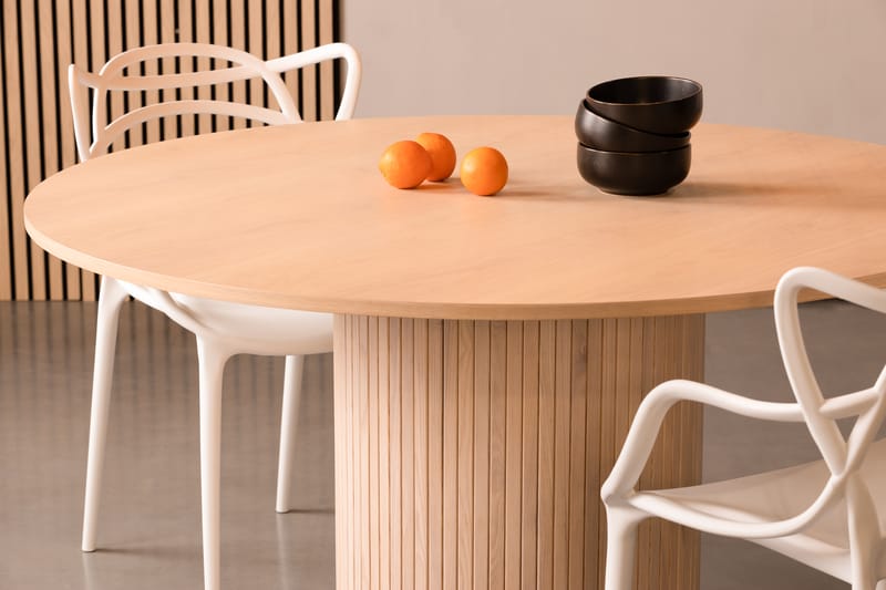 Kopparbo Matgrupp 130 cm Rund inkl 4 Daye Stolar - Beige/Vit - Möbler - Bord & matgrupper - Matgrupper