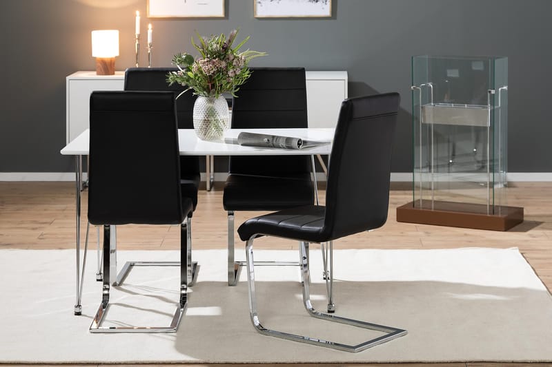 Kronblom Matgrupp 120 cm med 4 Cibus Stol - Vit/Krom/Svart PU - Möbler - Bord & matgrupper - Matgrupper