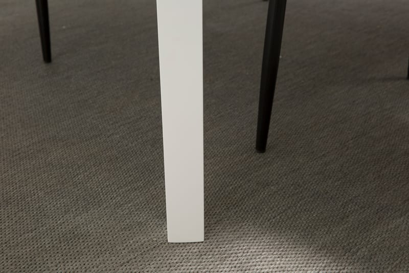 Läckö Förlängningsbar Matgrupp 150 cm med 4 Ted Stol - Vit/Svart - Möbler - Bord & matgrupper - Matgrupper