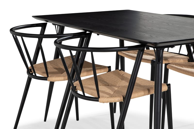 Lilo Matgrupp 140 cm med 4 Winston Matstolar - Svart - Möbler - Bord & matgrupper - Matgrupper
