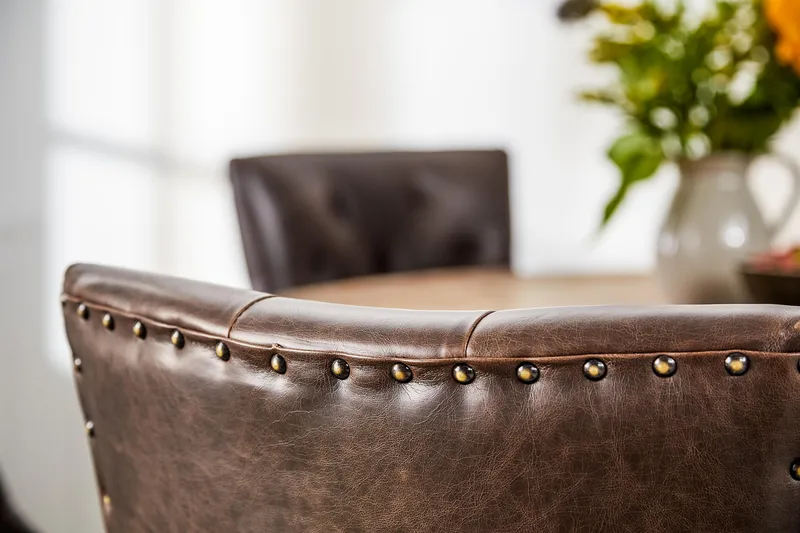 Lyon Matgrupp 150 cm Rund Mörkt trä med 6 Tuva Stolar - Vintage Alm / Brun Pu - Möbler - Bord & matgrupper - Matgrupper