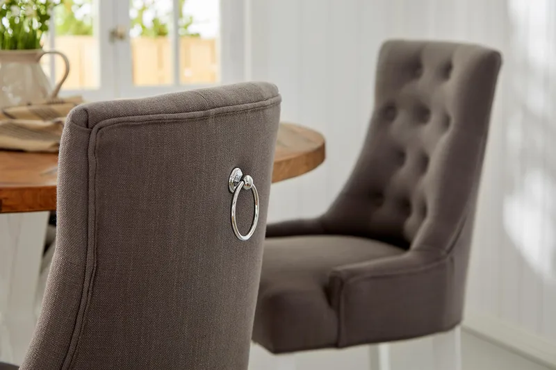 Lyon Matgrupp Rund med 4 st Viktoria Fåtölj - Trä/Vit/Grå - Möbler - Bord & matgrupper - Matgrupper