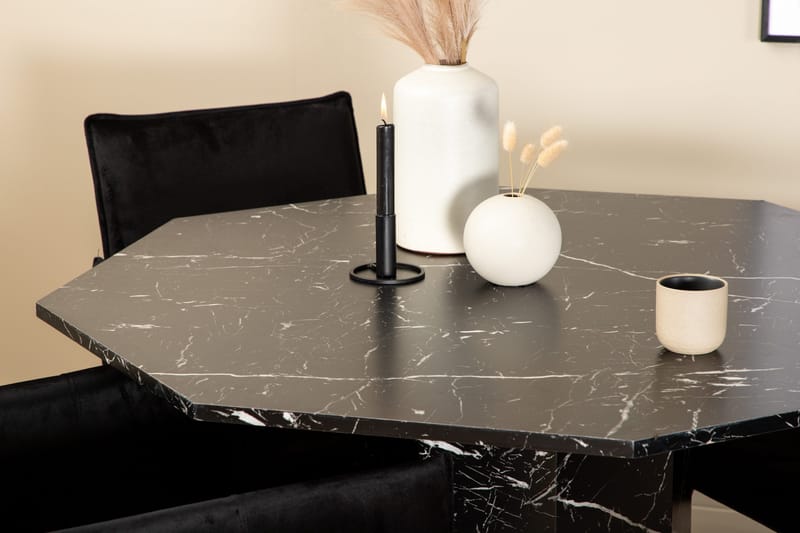 Marbs runt matbord med 4st Pippi matstol - Möbler - Bord & matgrupper - Matgrupper