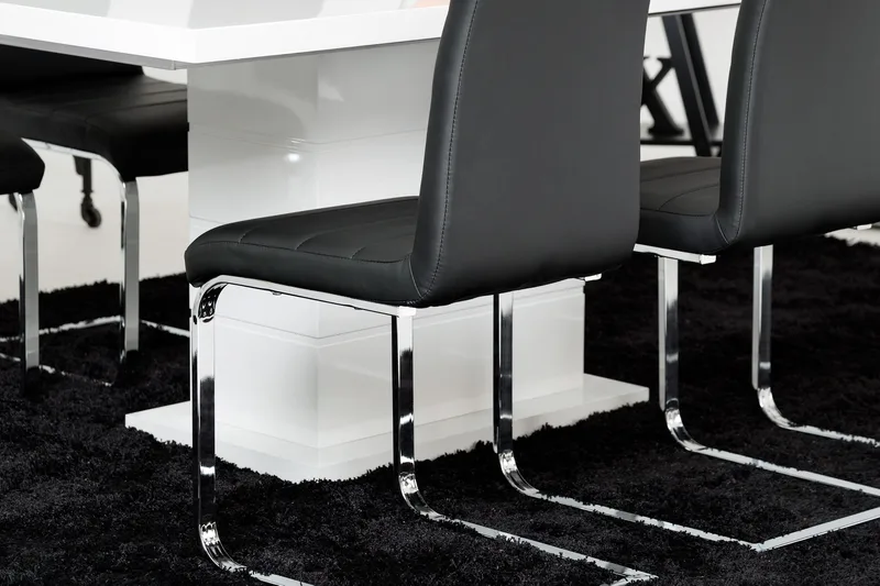 Ratliff Förlängningsbart Matgrupp 180 cm med 4 Cibus Stol - Vit/Svart - Möbler - Bord & matgrupper - Matgrupper