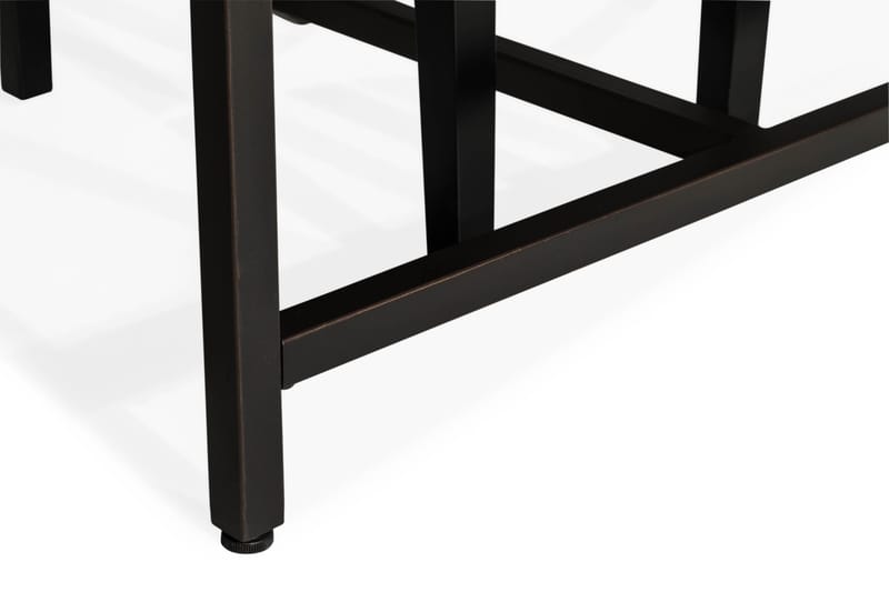 Wilmer Matgrupp 140 cm med 4 Tone Fåtölj - Rustik Alm/Svart PU - Möbler - Bord & matgrupper - Matgrupper