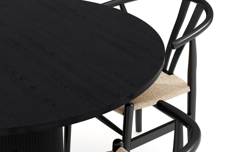 Noira Matgrupp 120 cm Massiv Ek Rund med 4 Dastoori Matstol - 2220067-4,2206128-1 - Svart - Möbler - Bord & matgrupper - Matgrupper