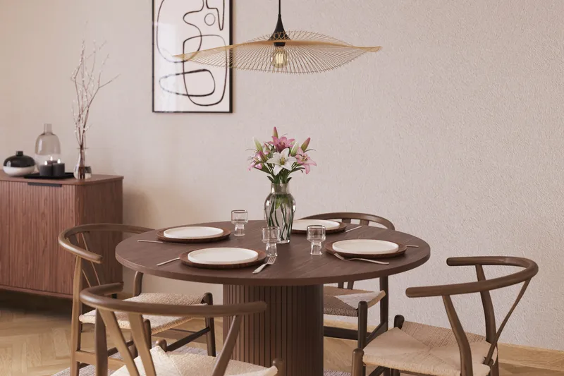 Noira Matgrupp 120 cm Massiv Valnöt Rund med 4 Dastoori Matstol - 2220070-4,2098428-1 - Brun / Beige / Valnöt - Möbler - Bord & matgrupper - Matgrupper