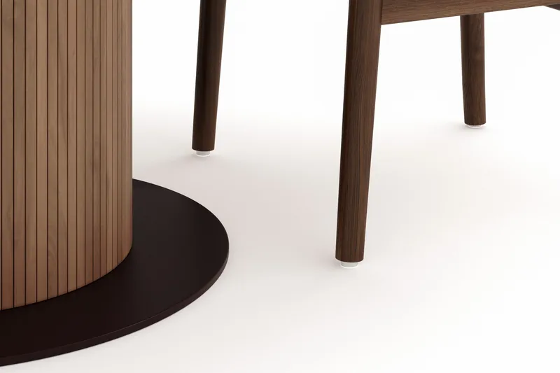 Noira Matgrupp 120 cm Massiv Valnöt Rund med 4 Dastoori Matstol - 2220070-4,2098428-1 - Brun / Beige / Valnöt - Möbler - Bord & matgrupper - Matgrupper