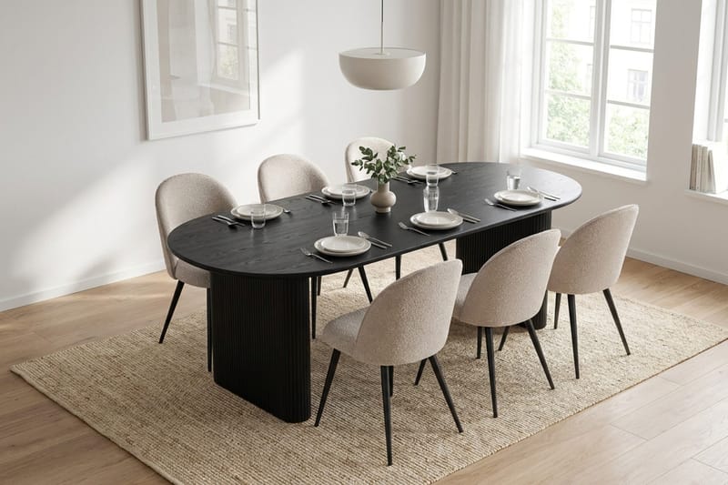 Noira Matgrupp 220-320 cm förlängningsbart med 6 Nibe Plus Mastolar - Svartlaserad ek - Möbler - Bord & matgrupper - Matgrupper