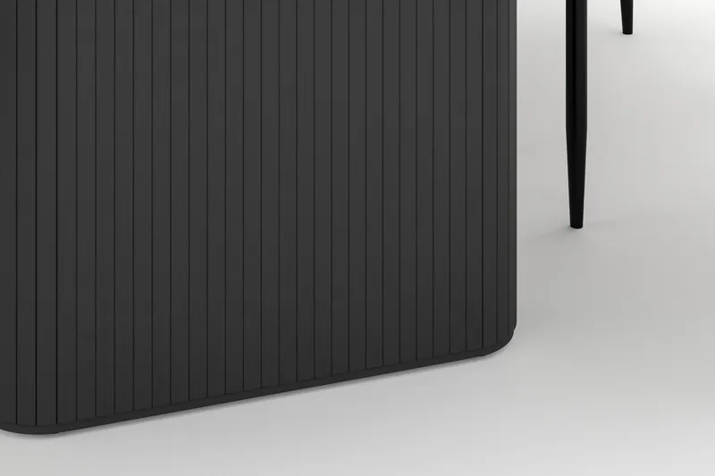 Noira Ovalt Matbord 220 cm med 6 Sawako Stolar - Svart - Möbler - Bord & matgrupper - Matgrupper