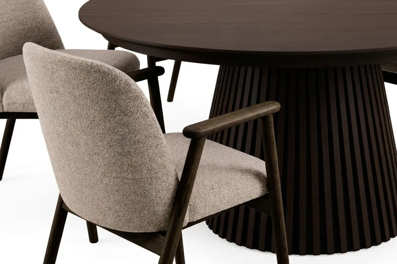 Peyra Förlängningsbart runt Matbord 120-220 cm Rökt Ek med 6 Reciclar Matstolar - Brun - Möbler - Bord & matgrupper - Matgrupper