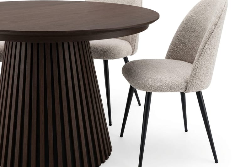 Peyra Matgrupp 120-220 cm förlängningsbart med 4 Nibe Plus Mastolar - Rökt ek - Möbler - Bord & matgrupper - Matgrupper