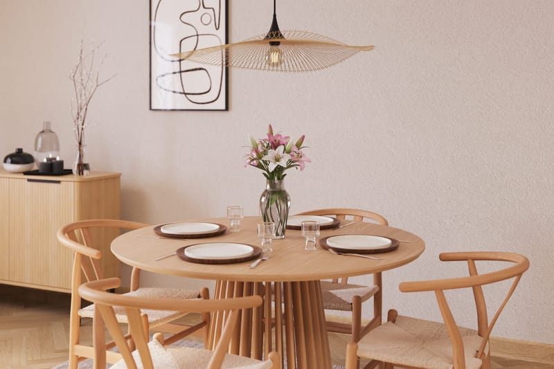 Peyra Matgrupp 120 cm Rund Ek med 4 Dastoori Matstol - 2220068-4,1893466-1 - Natur - Möbler - Bord & matgrupper - Matgrupper