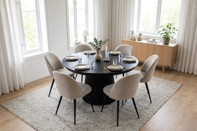 Peyra Matgrupp 140-240 cm förlängningsbart med 6 Nibe Plus Mastolar - Svartlaserad ek - Möbler - Bord & matgrupper - Matgrupper