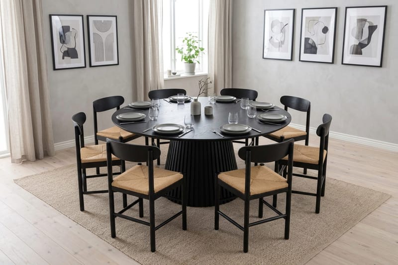 Peyra Matgrupp runt 180 cm Svart med 8 Malte Matstolar - Möbler - Bord & matgrupper - Matgrupper