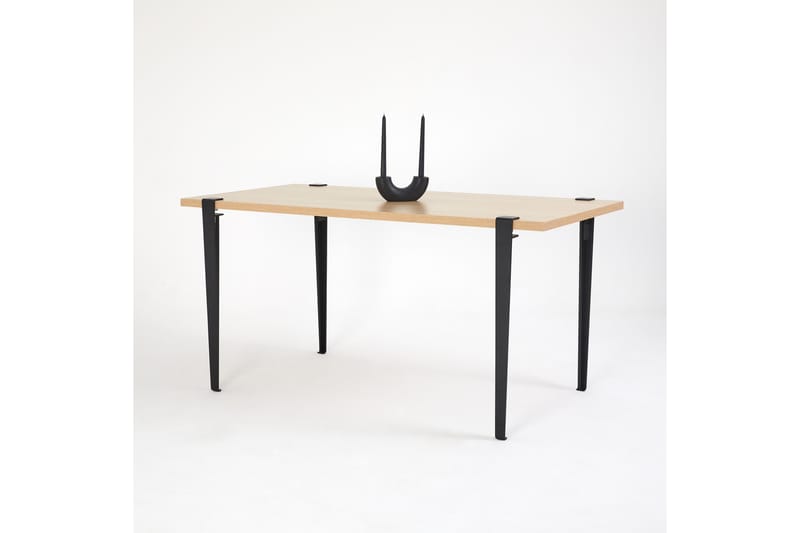 Pineios Matbord 150x75 cm Brun/Svart - Hanah Home - Möbler - Bord & matgrupper - Matbord & köksbord