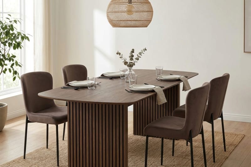 Richeto Matgrupp Rökt Ek 180 cm med 4 Elsie Matstolar - Rökt ek/Brun - Möbler - Bord & matgrupper - Matgrupper