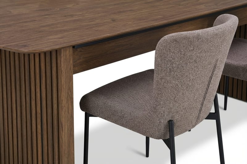 Richeto Matgrupp Rökt Ek 240 cm med 6 Elsie Matstolar - Rökt ek/Grå - Möbler - Bord & matgrupper - Matgrupper