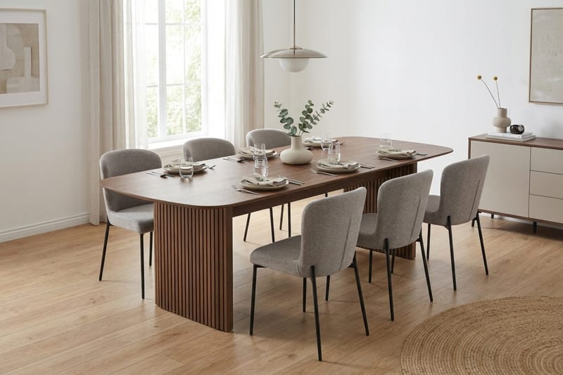 Richeto Matgrupp Rökt Ek 240 cm med 6 Elsie Matstolar - Rökt ek/Ljusgrå - Möbler - Bord & matgrupper - Matgrupper