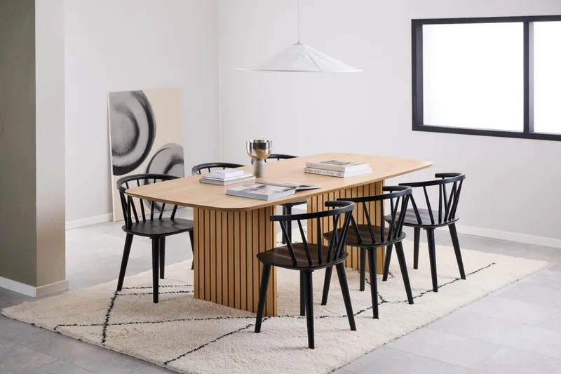 Saku Stort Rektangulärt Matbord 220 cm med Trä- och Ekutseende - Beige - Möbler - Bord & matgrupper - Matbord & köksbord