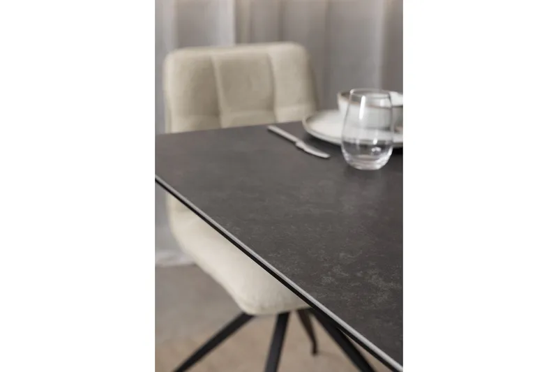 Salupa Matbord 210x90 cm - Svart - Möbler - Bord & matgrupper - Matbord & köksbord