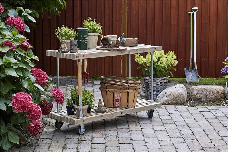 PLUS Jocke Grill/Arbetsbord Design 138 cm - Beige/Grå - Möbler - Bord & matgrupper - Serveringsvagn & barvagn - Drinkvagn