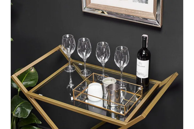 Serveringsvagn glas/guld IVERA - Guld - Möbler - Bord & matgrupper - Serveringsvagn & barvagn - Drinkvagn