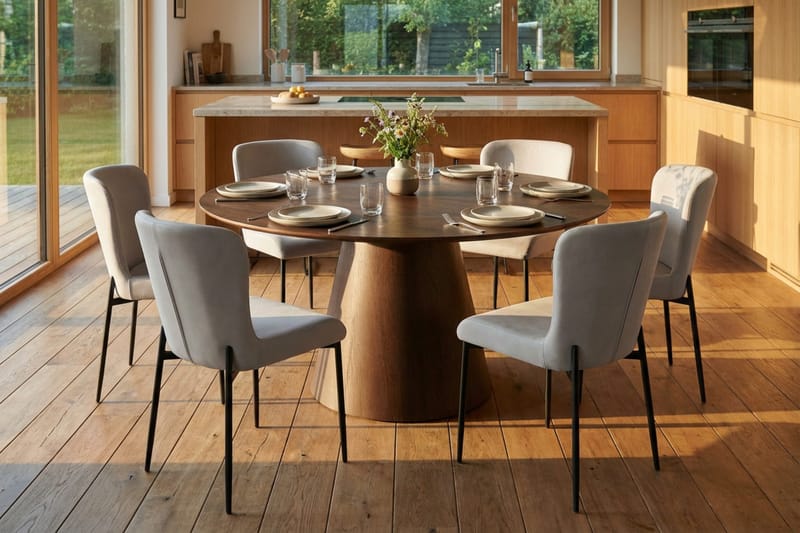 Siena Matgrupp runt 130 cm Rökt Ek med 6 Elsie Matstolar - Rökt ek/Beige - Möbler - Bord & matgrupper - Matgrupper