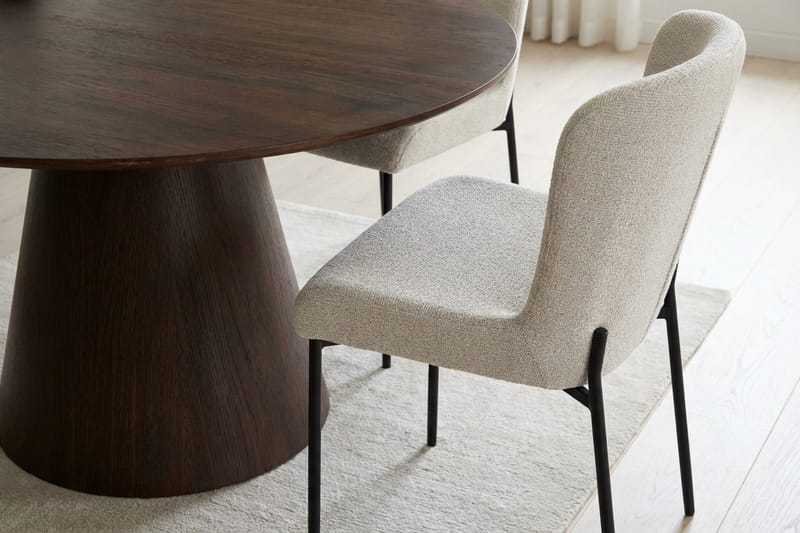 Siena Matgrupp runt 130 cm Rökt Ek med 6 Elsie Matstolar - Rökt ek/Vit - Möbler - Bord & matgrupper - Matgrupper