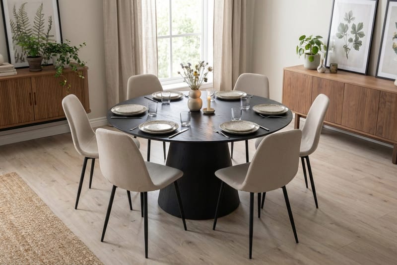 Siena Matgrupp runt 130 cm Svart med 6 Nibe Matstolar - Svart - Möbler - Bord & matgrupper - Matgrupper