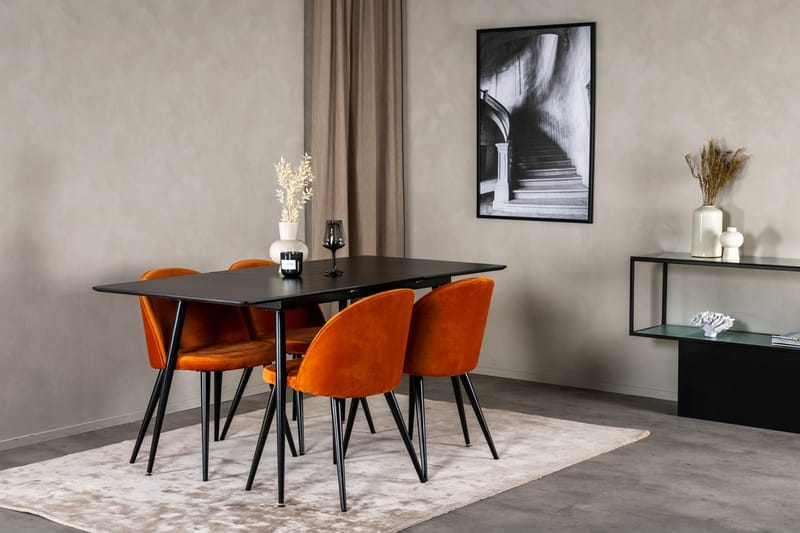 Silar Rektangulär Matgrupp 120-160 cm med 4 Velvet Matstolar - rostig orange - Möbler - Bord & matgrupper - Matgrupper