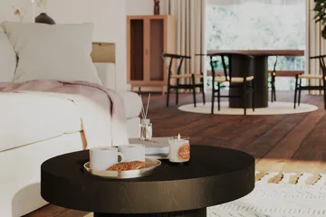 Kopparbo Soffbord 75 cm Runt Svart - Svartlaserad ek - Möbler - Bord & matgrupper - Soffbord