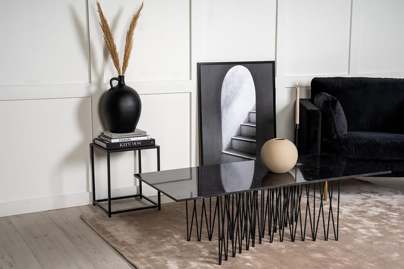 Stone Soffbord 140 cm - Svart - Möbler - Bord & matgrupper - Soffbord