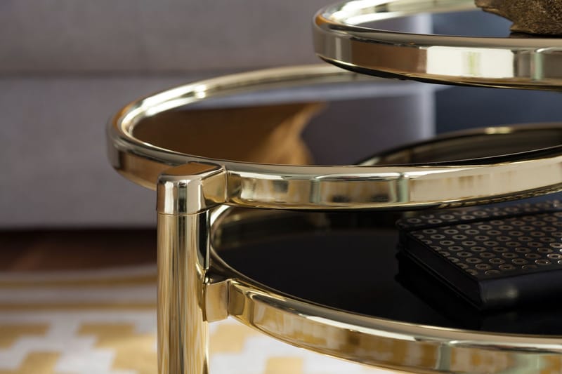 Tarwater Soffbord 58 cm med Förvaring Hyllor Runt - Glas/Svart/Guld - Möbler - Bord & matgrupper - Soffbord