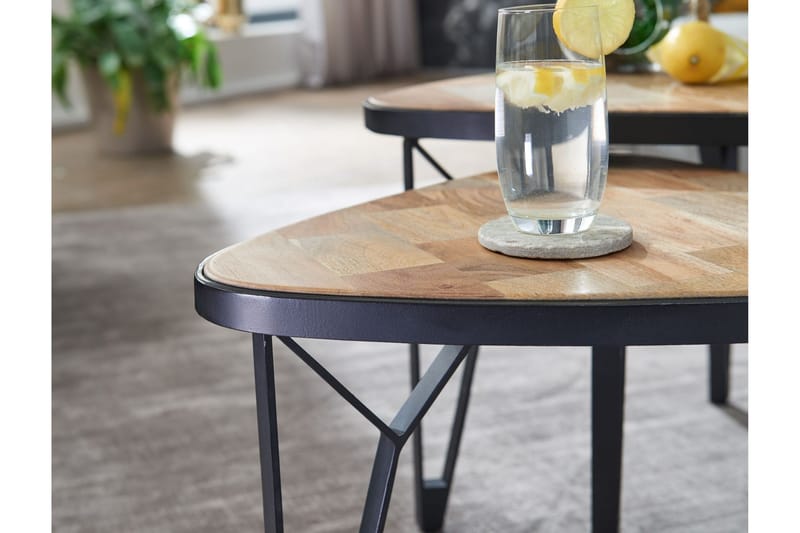 Willowdale Satsbord 60 cm Trekantig - Brun/Svart - Möbler - Bord & matgrupper - Soffbord