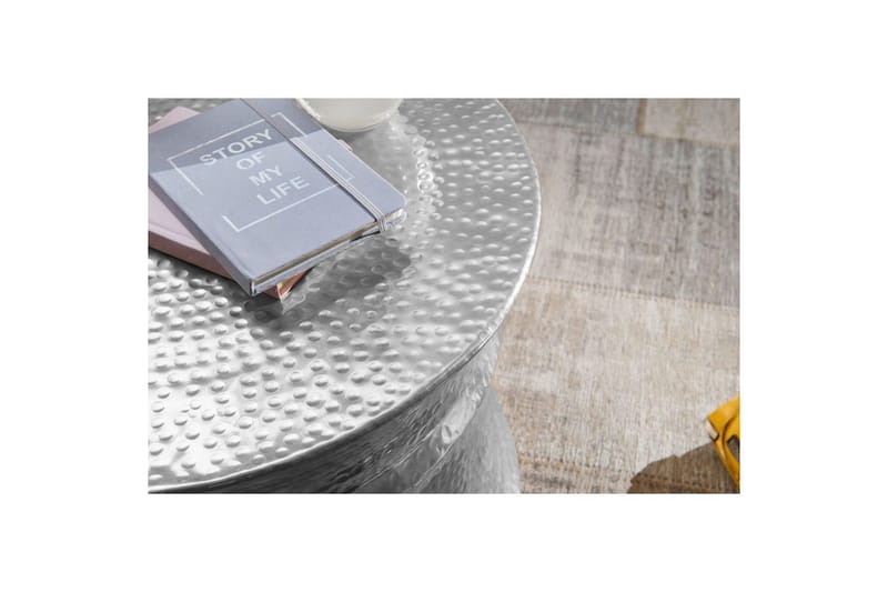 Soffbord Wohnling Rund hamrad aluminiumyta lackerad orientalisk - Möbler - Bord & matgrupper - Soffbord