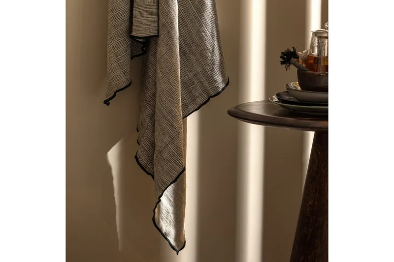 Soffbord Posture - Valnöt, 51x60x53 cm - Möbler - Bord & matgrupper - Soffbord