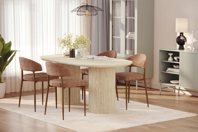 Uppveda Matbord Travetin utseende med 4 st Jairam Matstolar - Beige - Möbler - Bord & matgrupper - Matgrupper