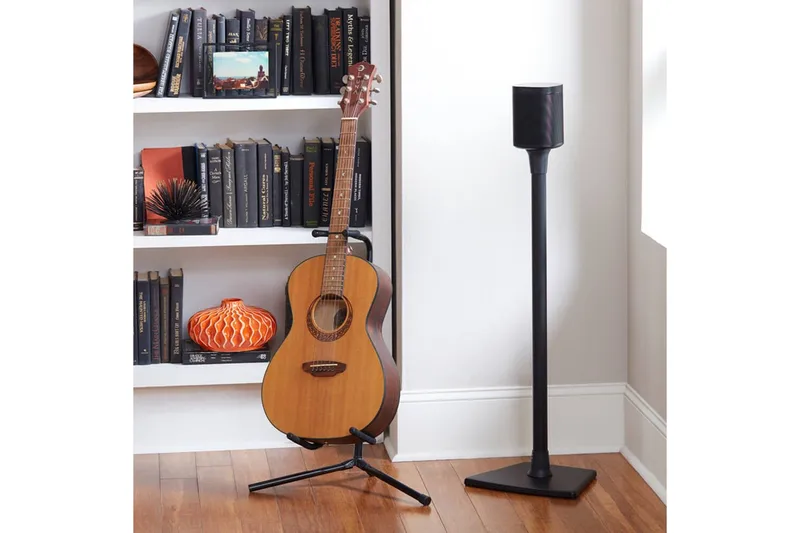 Golvstativ Sanus för Sonos One SL Play:1 och Play:3 - Svart - Möbler - Tv möbel & mediamöbel - Mediastativ & väggfäste