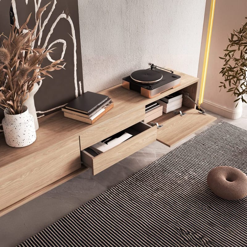 Vägghängd TV-bänk Frida 2 luckor med 2 lådor upp - Oljad Ek - Möbler - Tv möbel & mediamöbel - TV bänk & mediabänk