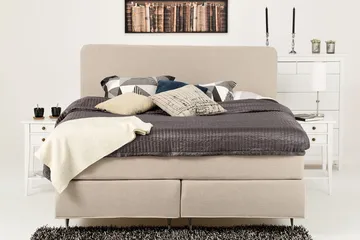 Dolly Komplett Sängpaket – Kontinentalsäng 160x200 cm i Tyg med Sänggavel + Bäddmadrass med Fasthetsgrad Medium - Beige - Möbler - Säng - Kontinentalsäng