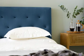 Ella Sängpaket 160x200 cm Knapp Gavel - Mörkblå/Sammet - Möbler - Säng - Komplett sängpaket