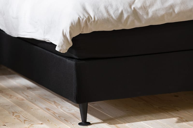 Ella Sängpaket 180x200 cm Knapp Gavel - Svart - Möbler - Säng - Komplett sängpaket