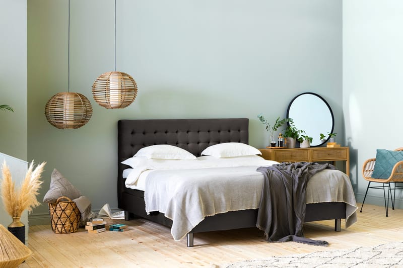 Ella Sängpaket 180x200 cm Rutig Gavel - Mörkgrå/Sammet - Möbler - Säng - Komplett sängpaket