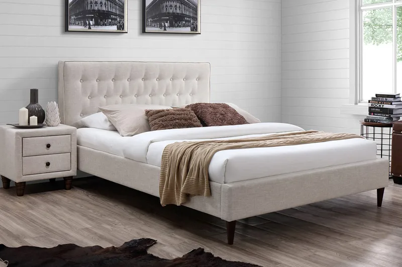Emilia Komplett Sängpaket – Sängram 120x200 i Tyg med Sänggavel + Bäddmadrass med Fasthetsgrad, Beige