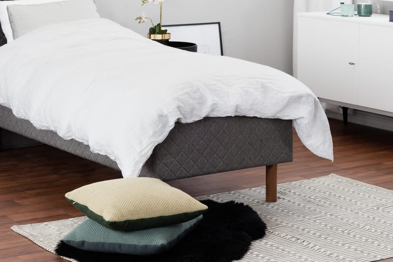 Sundborn Ramsäng 90x200 - Grå - Möbler - Säng - Ramsäng