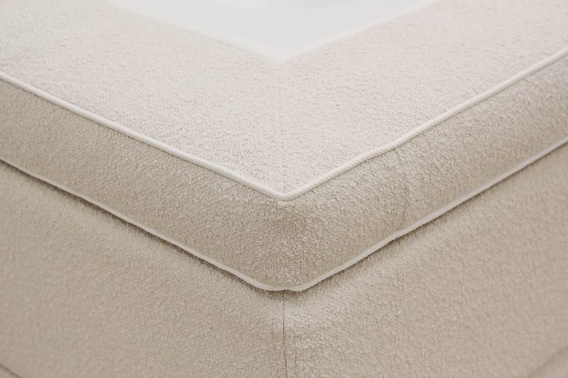 Hilton lyx Komplett Sängpaket 180x200 cm Kontinentalsäng med knappad sänggavel - Ivory - Möbler - Säng - Komplett sängpaket
