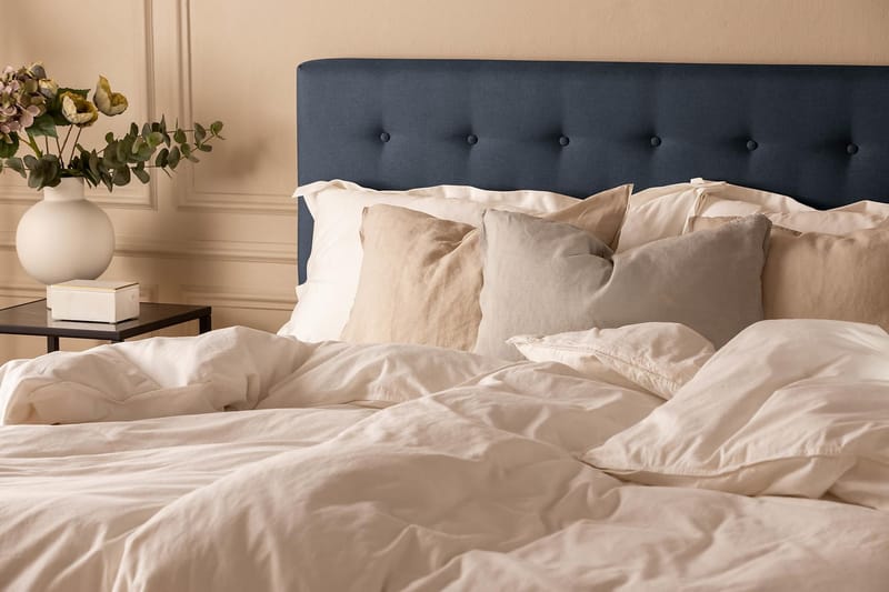 Scarlett Sängpaket 150x200 Latexmadrass - Knappad gavel Blå - Möbler - Säng - Kontinentalsäng