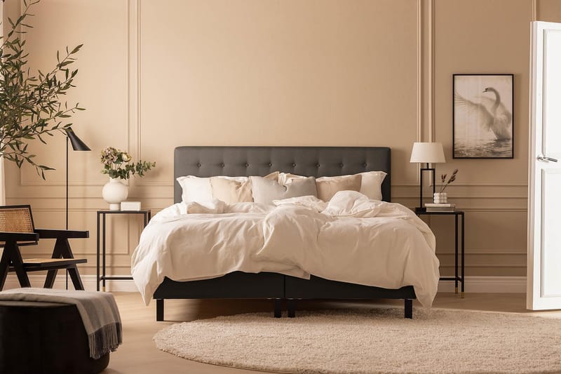 Scarlett Sängpaket 150x200 Latexmadrass - Knappad gavel Mörkgrå - Möbler - Säng - Kontinentalsäng