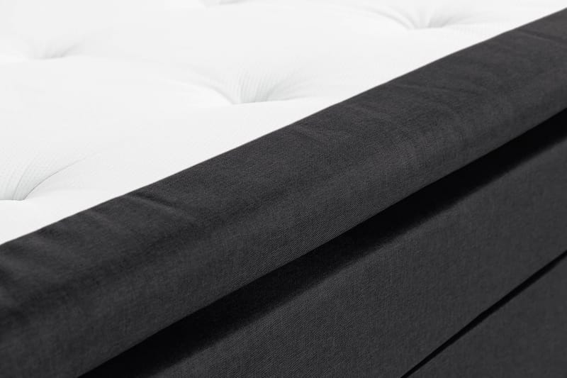 Scarlett Sängpaket 150x200 Skummadrass - Djuphäftad gavel Svart - Möbler - Säng - Komplett sängpaket